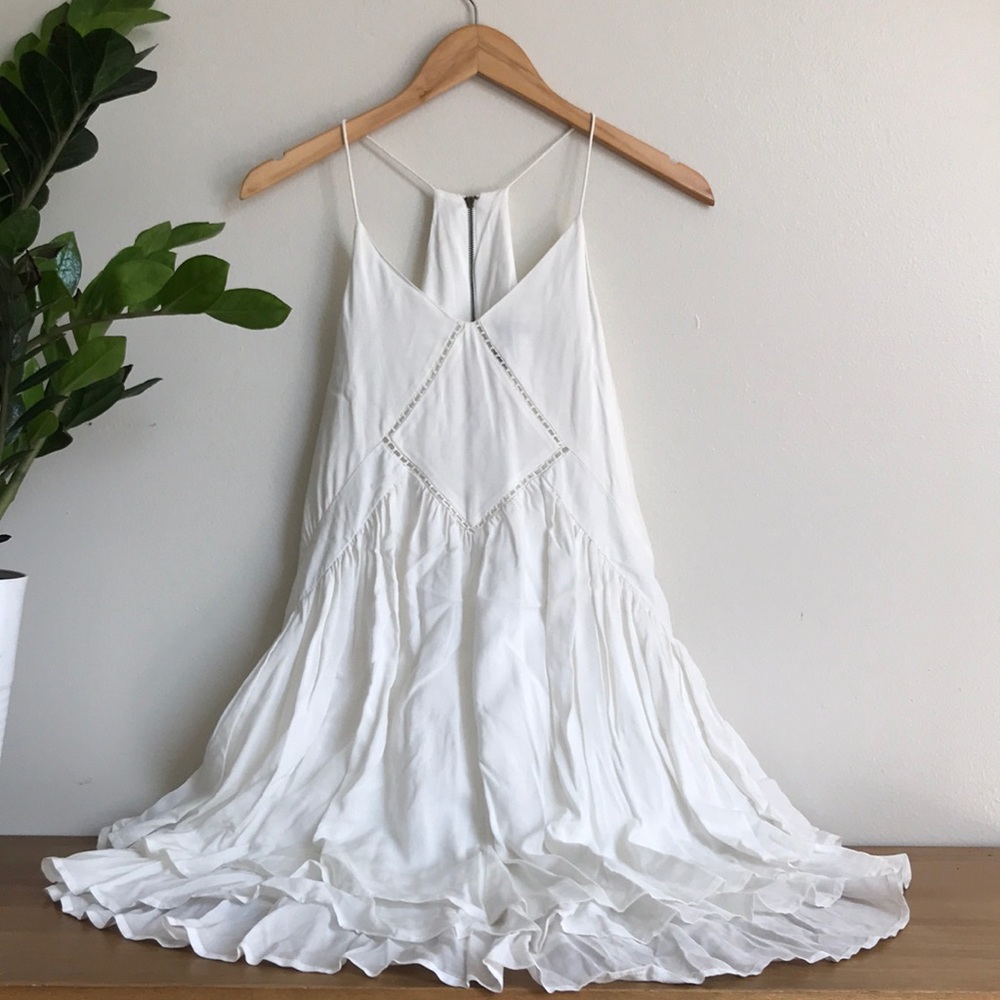 White flowy racer back tunic/mini dress NWOT